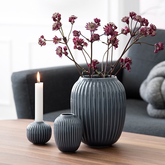 entreprenør Skulptur utålmodig Kähler Hammershøi vase antracitgrå 12,5 cm - Tinashjem